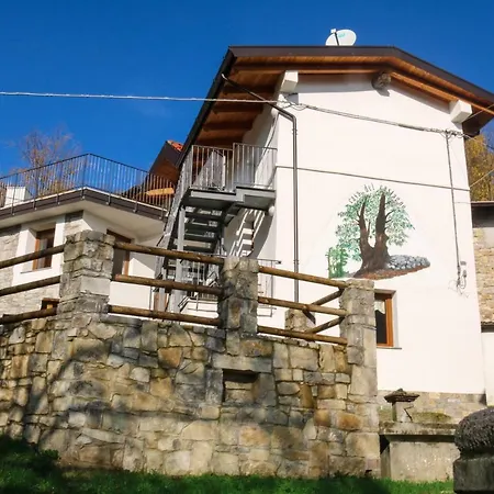 Casa Del Castagno